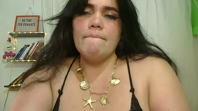 Snapshot of blue_angel33 chatting on 29, 7, 2026 blue angel33 online show from 29, 7, 2026