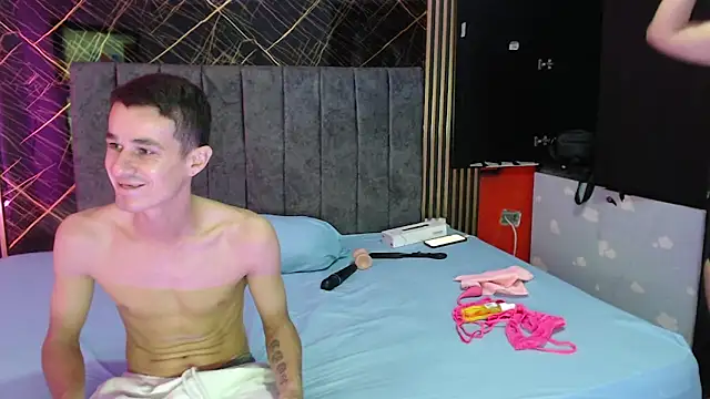 dirty couple22 online show from 17, 6, 2026