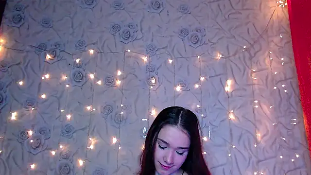 Snapshot of fluffy_kitty_ chatting on 7, 10, 2025 fluffy kitty  online show from 7, 10, 2025