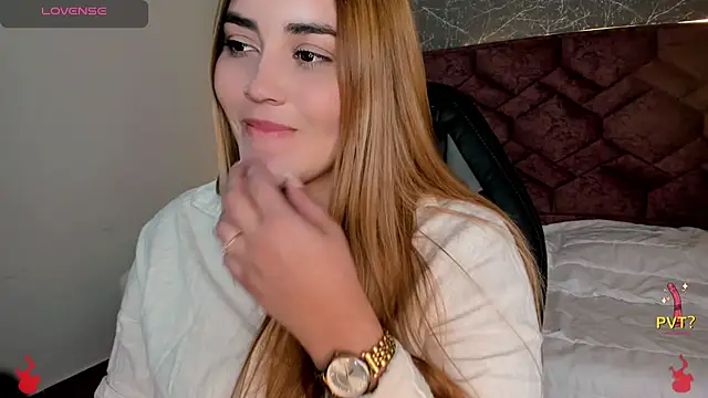 Lucia star   online show from 12, 12, 2024