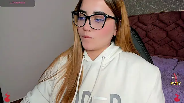 Lucia star   online show from 21, 1, 2025