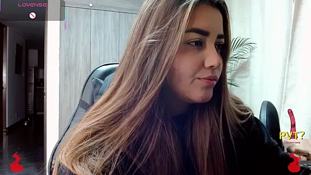 Lucia star   online show from 7, 2, 2026