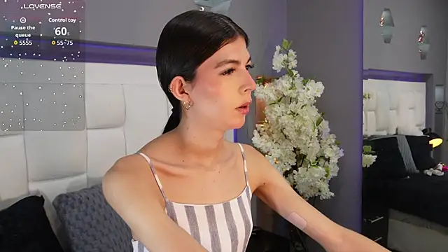 CuteAri online show from 13, 12, 2025