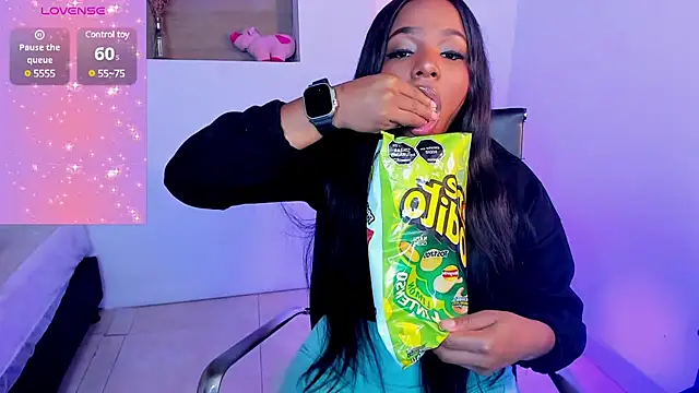 Snapshot of IvyBliss8 chatting on 18, 2, 2025 IvyBliss8 online show from 18, 2, 2025