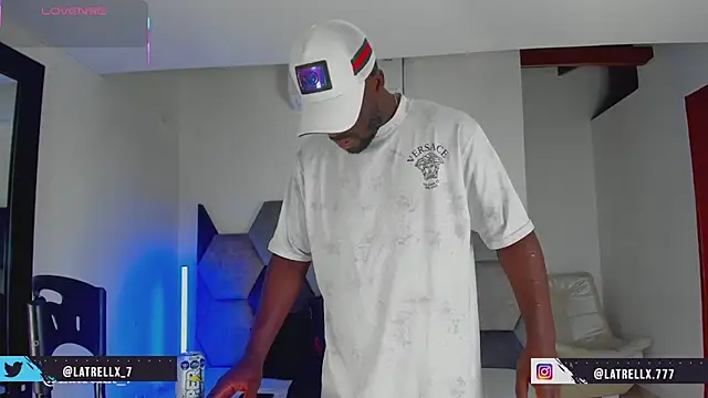 Snapshot of Latrellx7 chatting on 30, 6, 2026 Latrellx7 online show from 30, 6, 2026