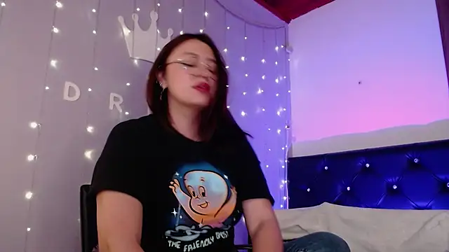 sweet valery21 online show from 10, 12, 2024