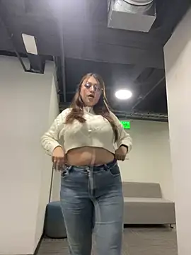 sweet valery21 online show from 14, 3, 2025