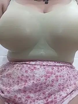 cute-mahek online show from 6, 7, 2026