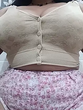 cute-mahek online show from 31, 7, 2026