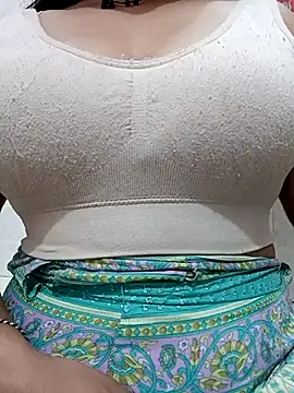 cute-mahek online show from 4, 8, 2026