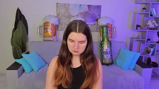 Snapshot of BonneyLove chatting on 25, 9, 2025 BonneyLove online show from 25, 9, 2025