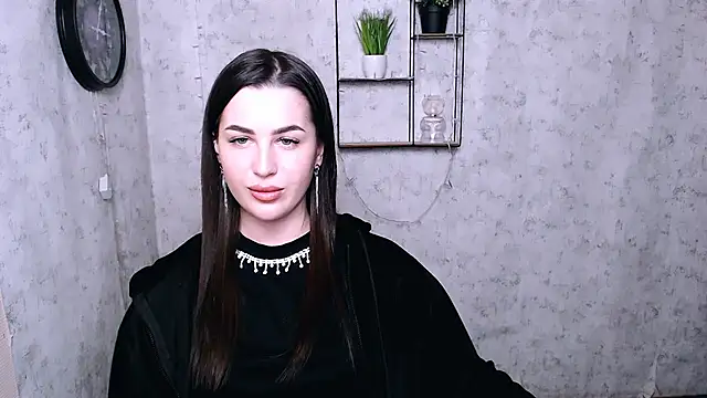 DivaKaily  online show from 2, 12, 2024