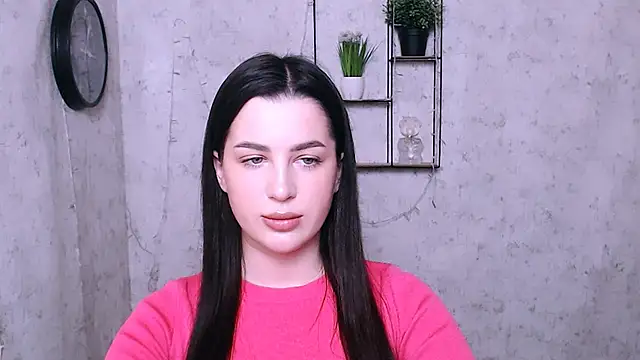 DivaKaily  online show from 18, 1, 2025