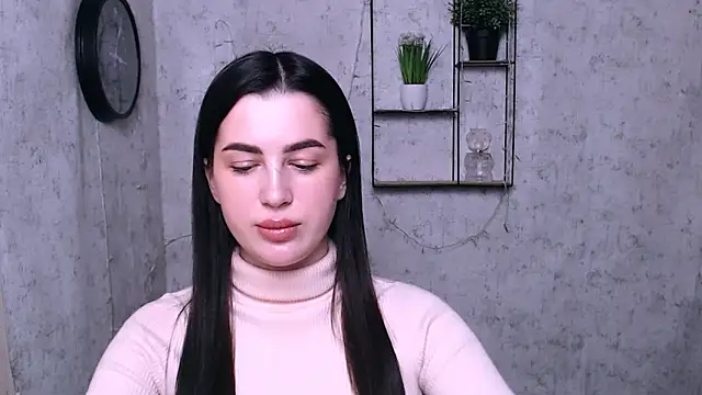 DivaKaily  online show from 20, 1, 2025