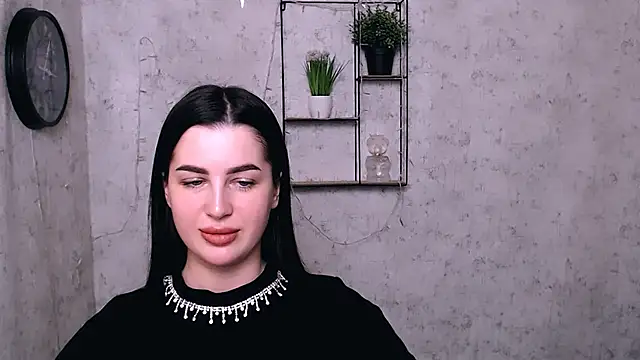 DivaKaily  online show from 24, 1, 2025