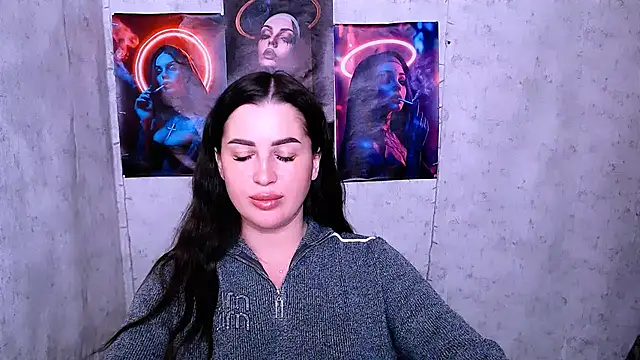 DivaKaily  online show from 6, 10, 2025