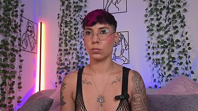 MiaMorgan  online show from 4, 5, 2026