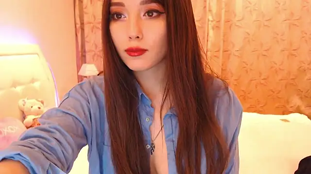 lilianbee online show from 9, 7, 2026