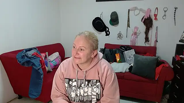 emperabigbootybigass online show from 11, 3, 2026