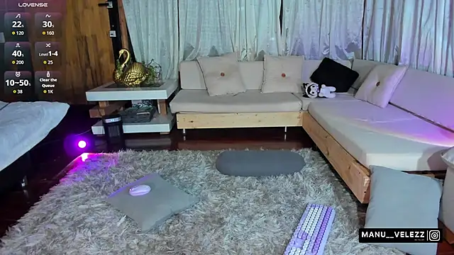 Manu Velez online show from 12, 9, 2025