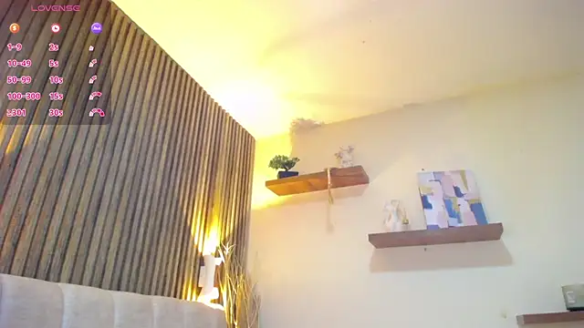 ashlye hill online show from 14, 10, 2025