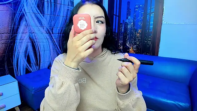 Violetaa diazz online show from 7, 2, 2025