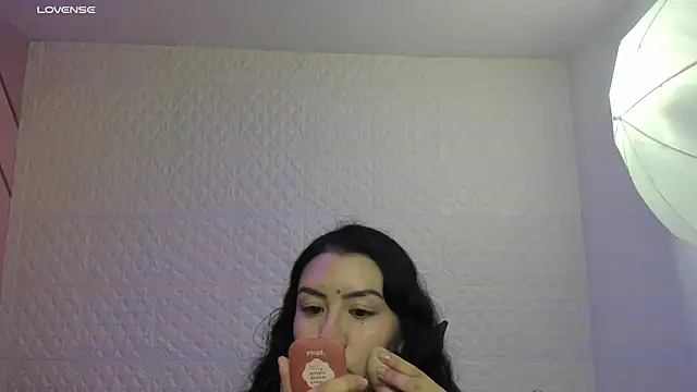 Violetaa diazz online show from 30, 9, 2025