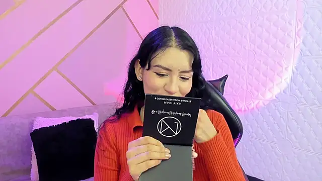 Violetaa diazz online show from 6, 1, 2026