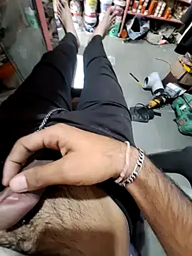 Snapshot of dickerdaddy25 chatting on 21, 1, 2025 dickerdaddy25 online show from 21, 1, 2025