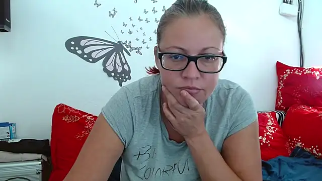 Snapshot of LadyHellene chatting on 21, 9, 2025 LadyHellene online show from 21, 9, 2025