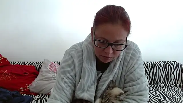 Snapshot of LadyHellene chatting on 28, 9, 2025 LadyHellene online show from 28, 9, 2025