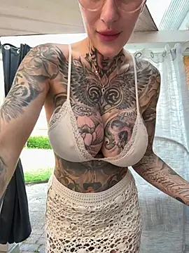 MeganWitch online show from 24, 6, 2026