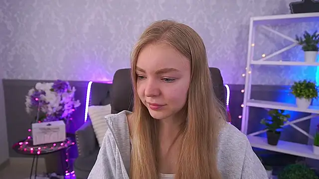 EmilySunshineS online show from 19, 11, 2025