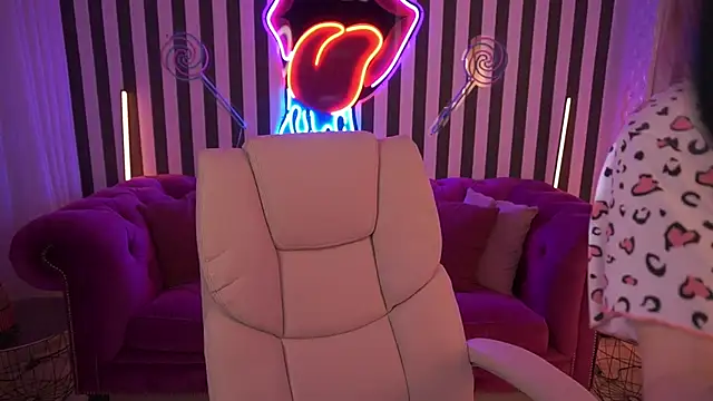 EmilySunshineS online show from 28, 4, 2026
