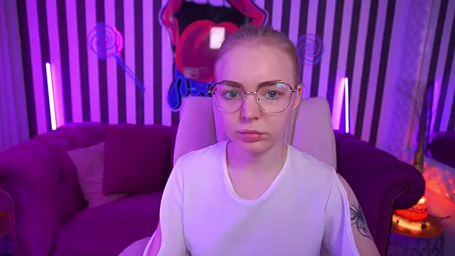 EmilySunshineS online show from 7, 5, 2026