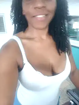 Luhma hot online show from 9, 5, 2026