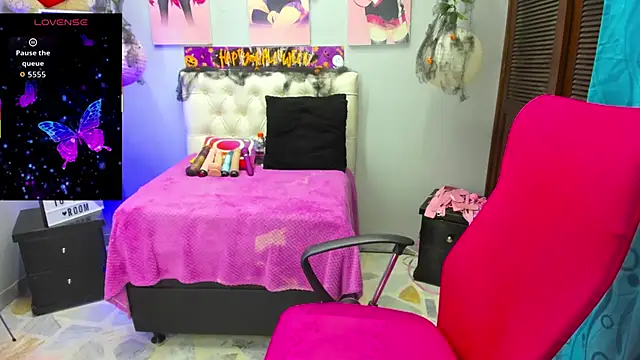 Snapshot of _Pamela_ebony chatting on 15, 10, 2025 Pamela ebony online show from 15, 10, 2025