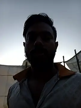 arafat mia online show from 7, 4, 2026