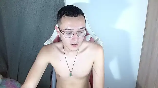 Max steel x online show from 29, 12, 2024