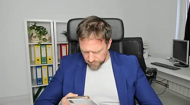 John-E-Dough online show from 14, 12, 2024