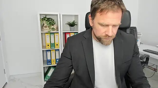 John-E-Dough online show from 17, 12, 2024