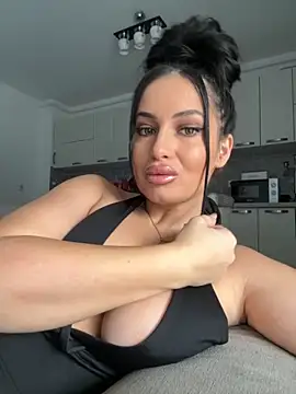 melissablack online show from 7, 10, 2025