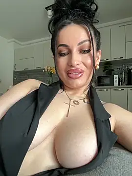 melissablack online show from 4, 4, 2026