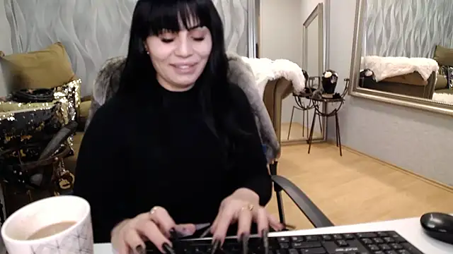 Sara Poison online show from 17, 2, 2026