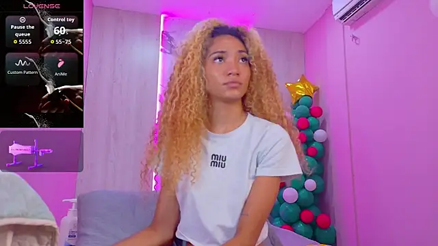 Charlotte Love10 online show from 21, 12, 2025