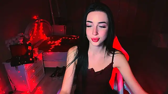 lovely desire online show from 4, 10, 2025