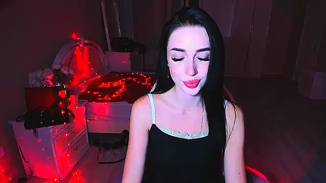 lovely desire online show from 19, 10, 2025