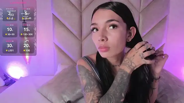 Mollymoon1 online show from 11, 12, 2024