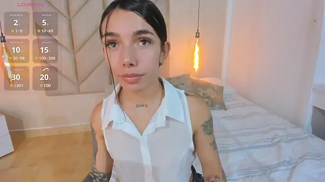 Mollymoon1 online show from 13, 3, 2025