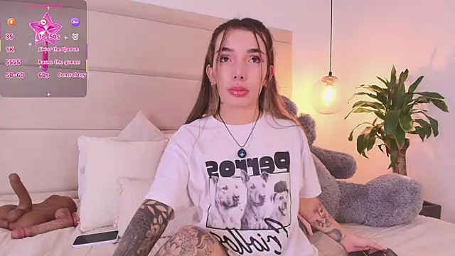 Mollymoon1 online show from 19, 9, 2025